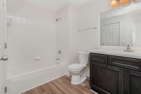 942 Crossing Pointe, Cincinnati, OH 45231 photo 9
