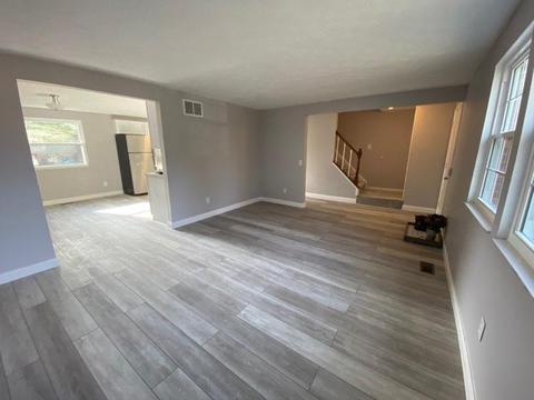 2967 Kimberly Dr, Maineville, OH 45039 photo 2