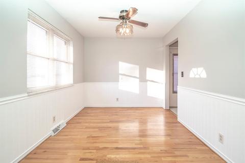 8522 Bobolink Dr, Cincinnati, OH 45231 photo 4