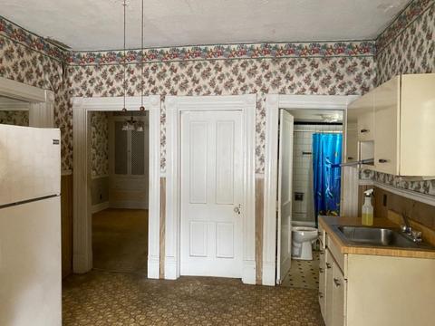 838 Center St, Blanchester, OH 45107 photo 9