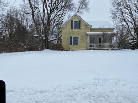 838 Center St, Blanchester, OH 45107 photo 2