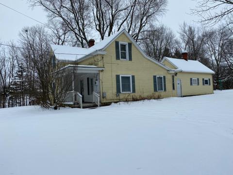 838 Center St, Blanchester, OH 45107 photo 4