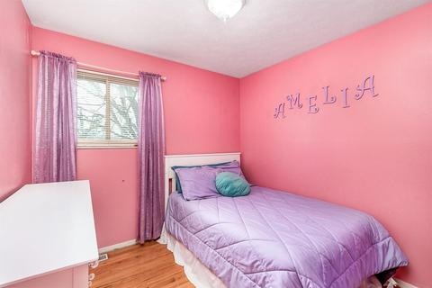 2465 Bracebridge Dr, Cincinnati, OH 45231 photo 15