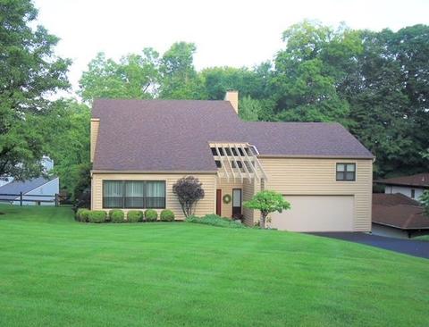 5815 Ropes Dr, Cincinnati, OH 45244 photo 2