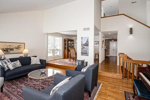 5815 Ropes Dr, Cincinnati, OH 45244 photo 9