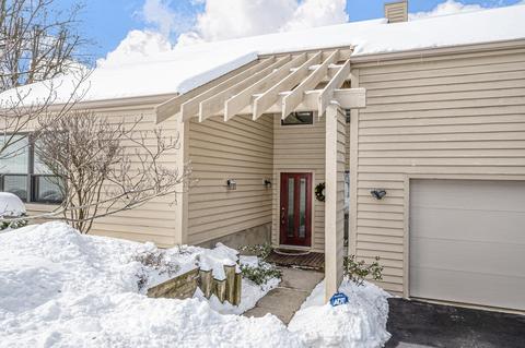 5815 Ropes Dr, Cincinnati, OH 45244 photo 3