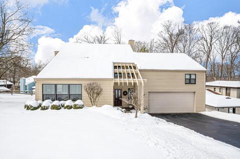 5815 Ropes Dr, Cincinnati, OH 45244 photo 1