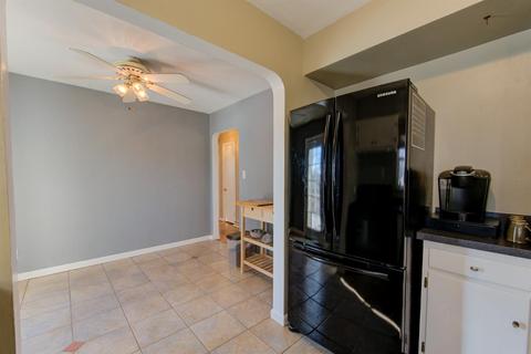 396 Ingram Rd, Greenhills, OH 45218 photo 5