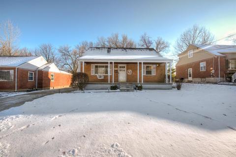 396 Ingram Rd, Greenhills, OH 45218 photo 1