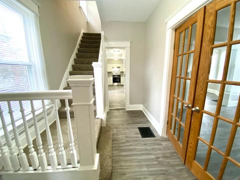 1608 Ruth Ave, Cincinnati, OH 45207 photo 4