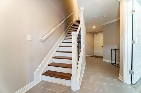 2938 Markbreit Ave, Cincinnati, OH 45209 photo 4