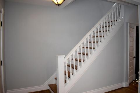 2857 Markbreit Ave, Cincinnati, OH 45209 photo 6