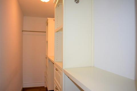 2857 Markbreit Ave, Cincinnati, OH 45209 photo 19