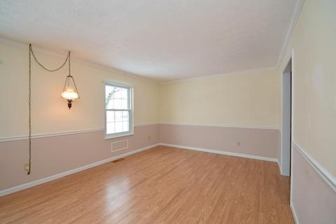 1836 Fullerton Dr, Cincinnati, OH 45240 photo 5