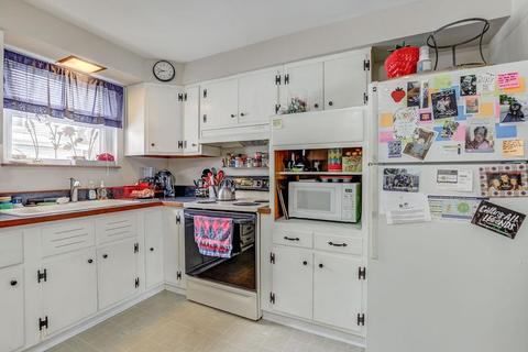 3221 Herbert Ave, Cincinnati, OH 45211 photo 7