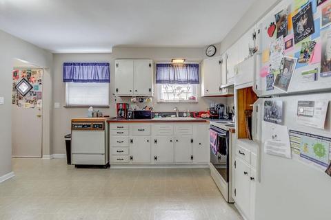 3221 Herbert Ave, Cincinnati, OH 45211 photo 8