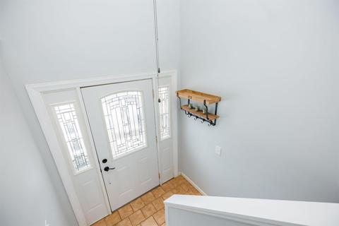 6604 Echo Ln, Cincinnati, OH 45230 photo 3