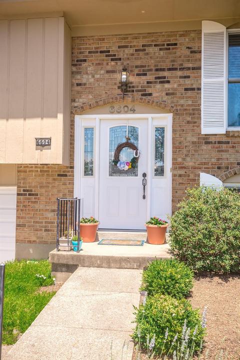 6604 Echo Ln, Cincinnati, OH 45230 photo 2