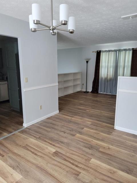 1568 Forester Dr, Cincinnati, OH 45240 photo 5