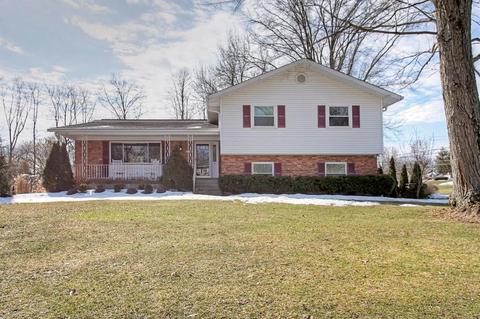 7409 Baywind Dr, Montgomery, OH 45242 photo 1