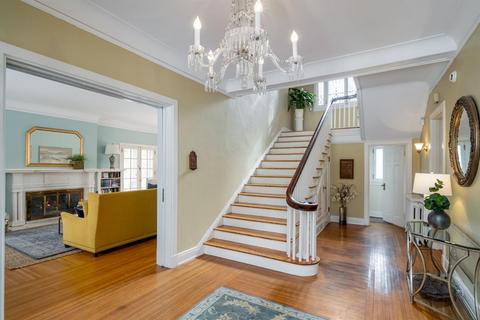 1865 Madison Rd, Cincinnati, OH 45206 photo 5