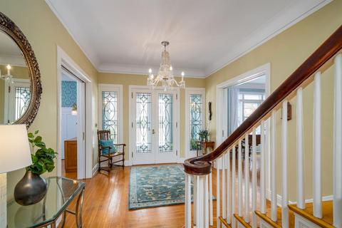 1865 Madison Rd, Cincinnati, OH 45206 photo 12