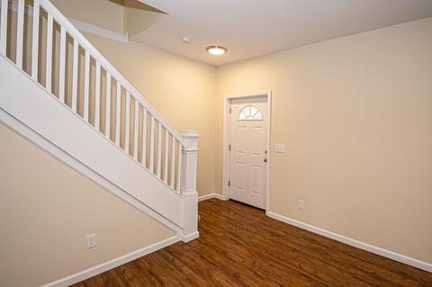4569 Mitchell Ave, Cincinnati, OH 45232 photo 2