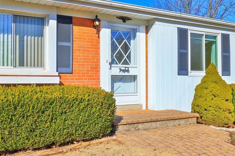 1163 Immaculate Ln, Anderson Twp, OH 45230 photo 3