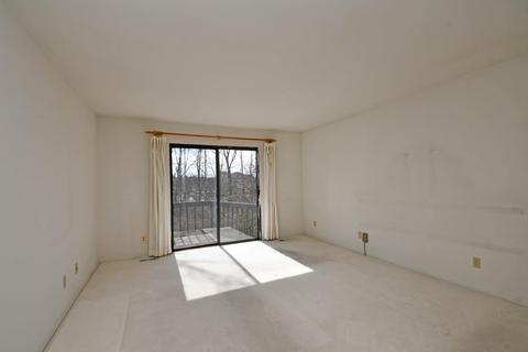 4271 Peppermill Ln, Blue Ash, OH 45242 photo 18
