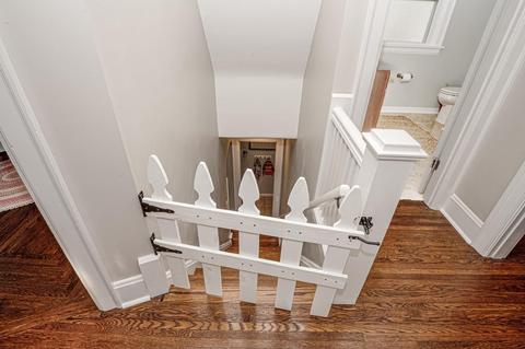 1004 Crest Cir, Cincinnati, OH 45208 photo 25