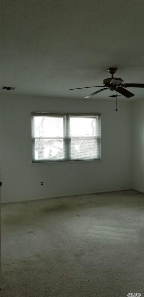 543 Forestedge Dr, Cincinnati, OH 45255 photo 8
