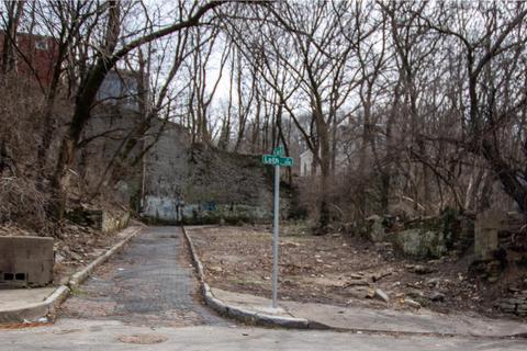 2158 Loth St, Cincinnati, OH 45202 photo 2