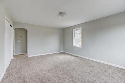 263 Riddle Rd, Woodlawn, OH 45215 photo 3