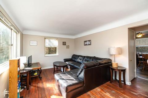 3089 Percy Ave, Cincinnati, OH 45211 photo 2
