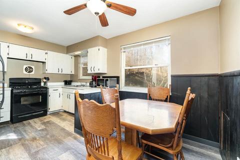 3089 Percy Ave, Cincinnati, OH 45211 photo 4