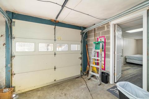 3089 Percy Ave, Cincinnati, OH 45211 photo 16