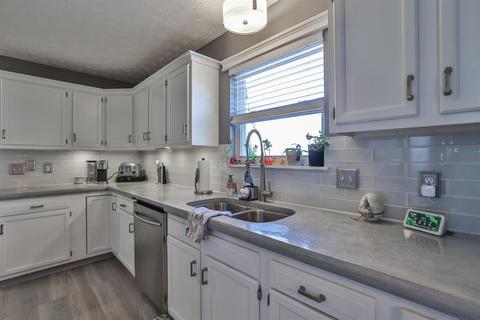 90 Bedrock Dr, Monroe, OH 45050 photo 16