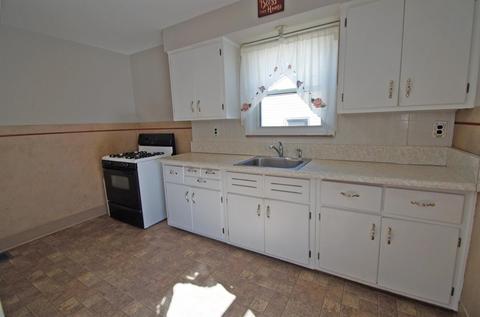 5597 Eula Ave, Cincinnati, OH 45248 photo 4