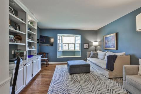 6987 Grace Ave, Mariemont, OH 45227 photo 8