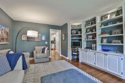 6987 Grace Ave, Mariemont, OH 45227 photo 9