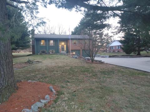 887 Locust Corner Rd, Cincinnati, OH 45245 photo 6