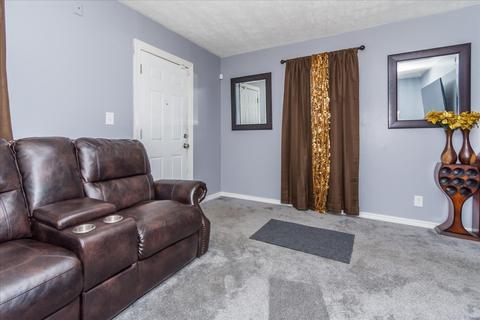 2051 Fourth St, Springfield Twp., OH 45224 photo 5