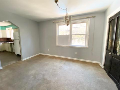 2946 Hoadly Ct, Cincinnati, OH 45211 photo 5