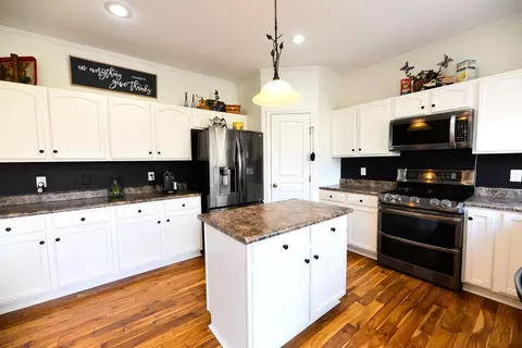 1224 Traditions Turn, Batavia, OH 45103 photo 2