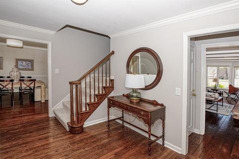 12130 Heathertree Ct, Cincinnati, OH 45249 photo 2