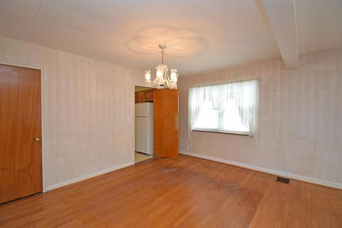 1674 Cedar Ave, Cincinnati, OH 45224 photo 6