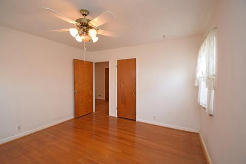 1674 Cedar Ave, Cincinnati, OH 45224 photo 19
