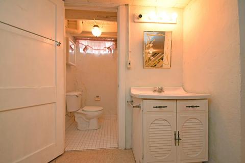 1674 Cedar Ave, Cincinnati, OH 45224 photo 24