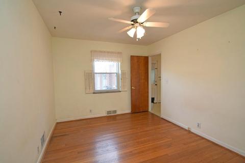 1674 Cedar Ave, Cincinnati, OH 45224 photo 14