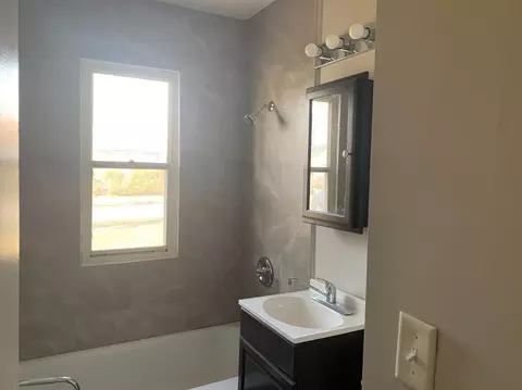 1107 Lindale Ct, Lincoln Heights, OH 45215 photo 7